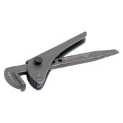 Footprint Pipe Wrenches