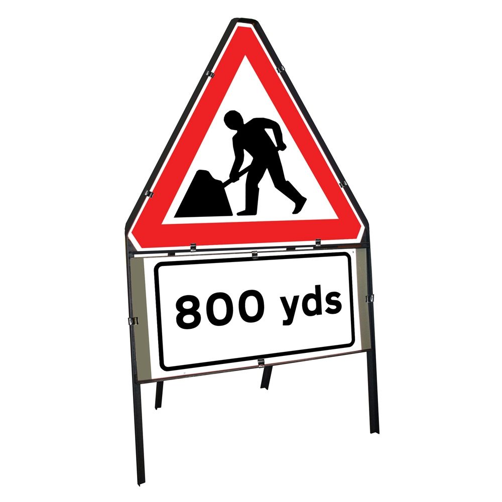 Men at Work Roadworks Clipped Triangular Metal Road Sign with 800 Yards Supplement Plate - 750mm