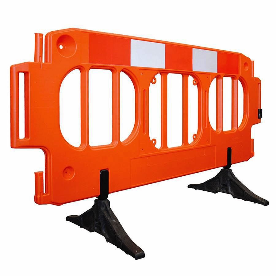 Stacca Barrier with Standard Feet - 2m