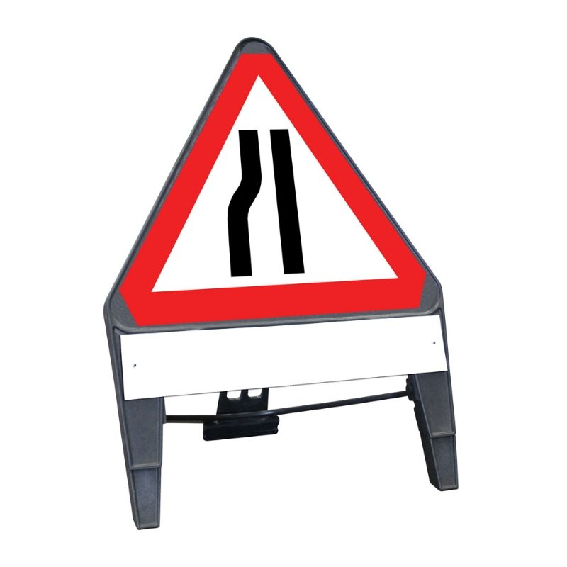 CuStack Road Narrows Nearside Triangular Sign with Supplement Plate - 750mm