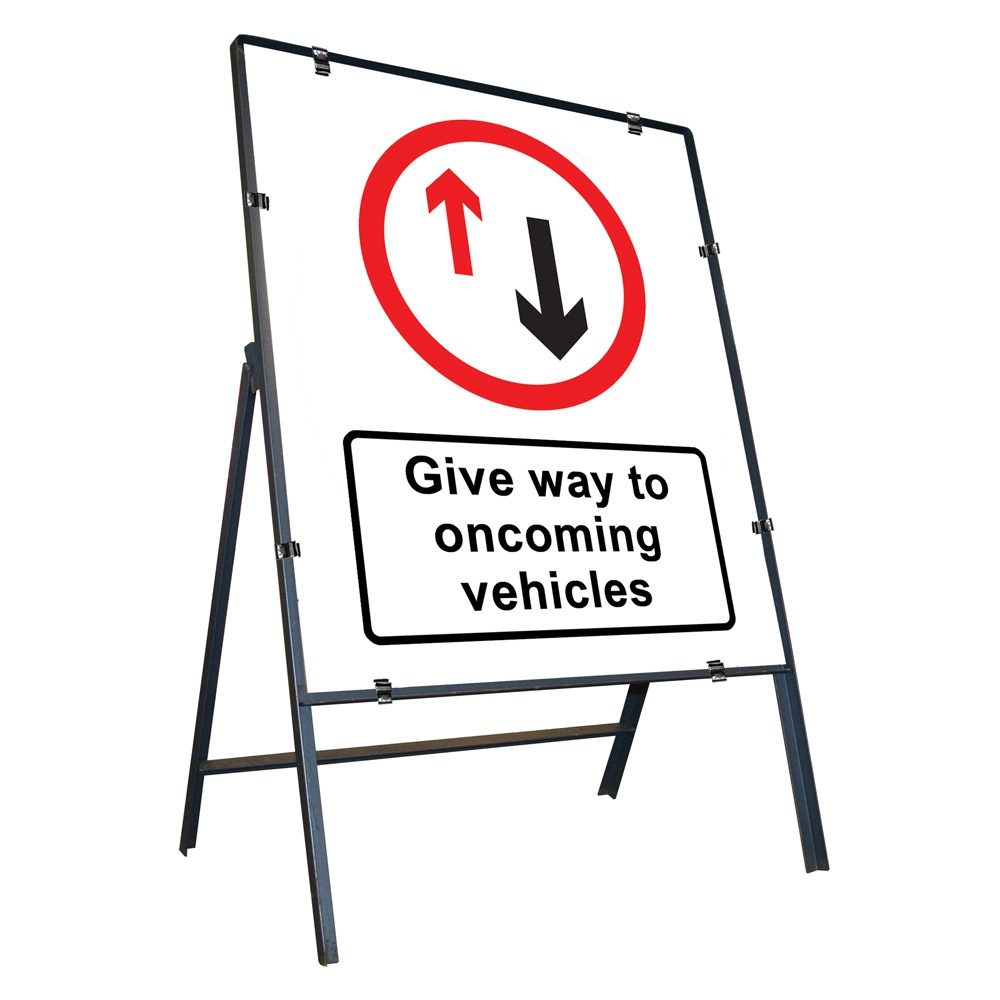 Give Way To Oncoming Vehicles Clipped Metal Road Sign - 800 x 900mm