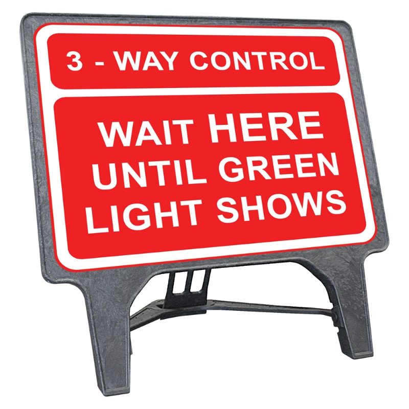 CuStack 3 Way Control, Wait Here Until Green Light Shows Sign - 1050 x 750mm